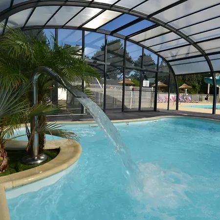 Camping Le Bordeneo 4*