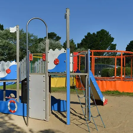 Camping Le Bordeneo Campsite