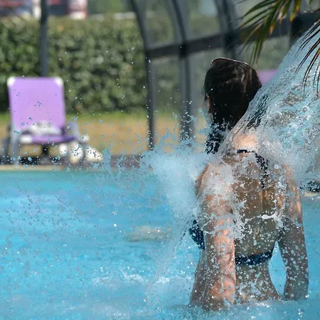 Camping Le Bordeneo 4* Le Palais